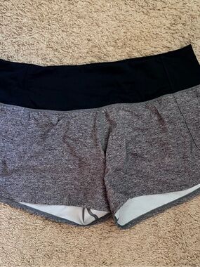 lululemon athletica Black Waistband with Heather Gray Workout Shorts